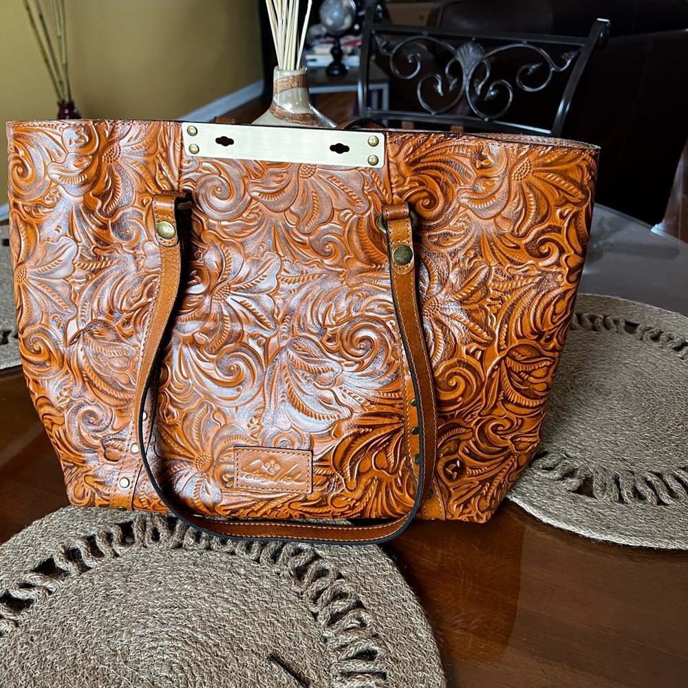 Patricia Nash Leather Handbag.